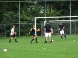 Eerste training SJO D.Z.C. '09/S.K.N.W.K. JO14-1 van het seizoen 2022-2023 (56/116)